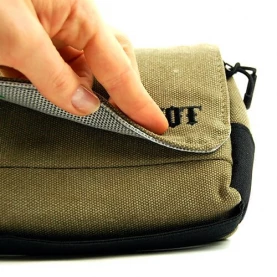 Púzdro na fajčiarske potreby RYOT Smellsafe Bag