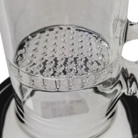Sklenené Bongo Balck Leaf Honeycomb bubbler black 18 cm - detail na honeycomb cooler / chladič v bongu