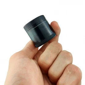 Grinder drvička Alum 40mm čierna