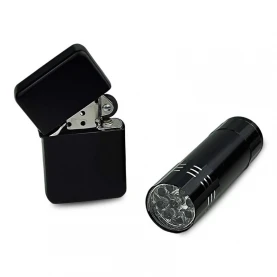 Darčekový set Survival - Zapaľovač Zippo + baterka
