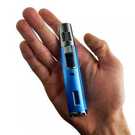 Zapalovač Honest Double Jet - Modrý - v ruke