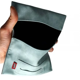 Púzdro na tabak "Pastel" - v ruke