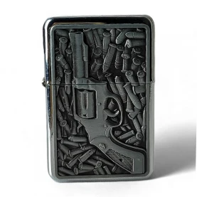 Benzínový zapaľovač s motívom Revolver
