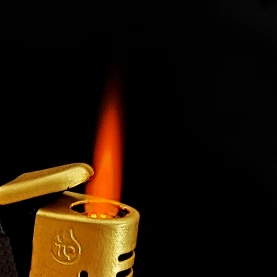 Zapalovač JET Black Elite Rubber - plameň