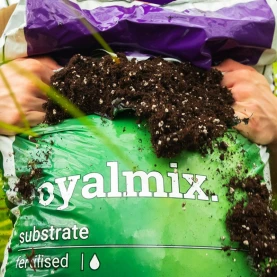 Plagron Royalmix 25l - otvorené v prírode