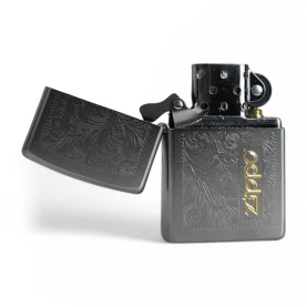 Zapalovač ZIPPO Venetian Two Tone - otvorený