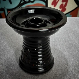 Korunka na vodnú fajku Mikro Bowl - Black - položená na textilií