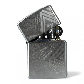 Zapaľovač Zippo Pattern Design - polootvorený