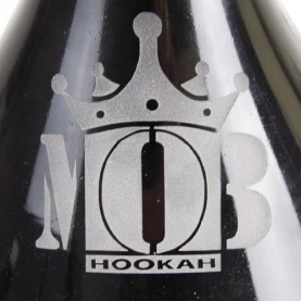 Vodná fajka MOB Kalashnikov - čierna 87 cm - váza - detail loga